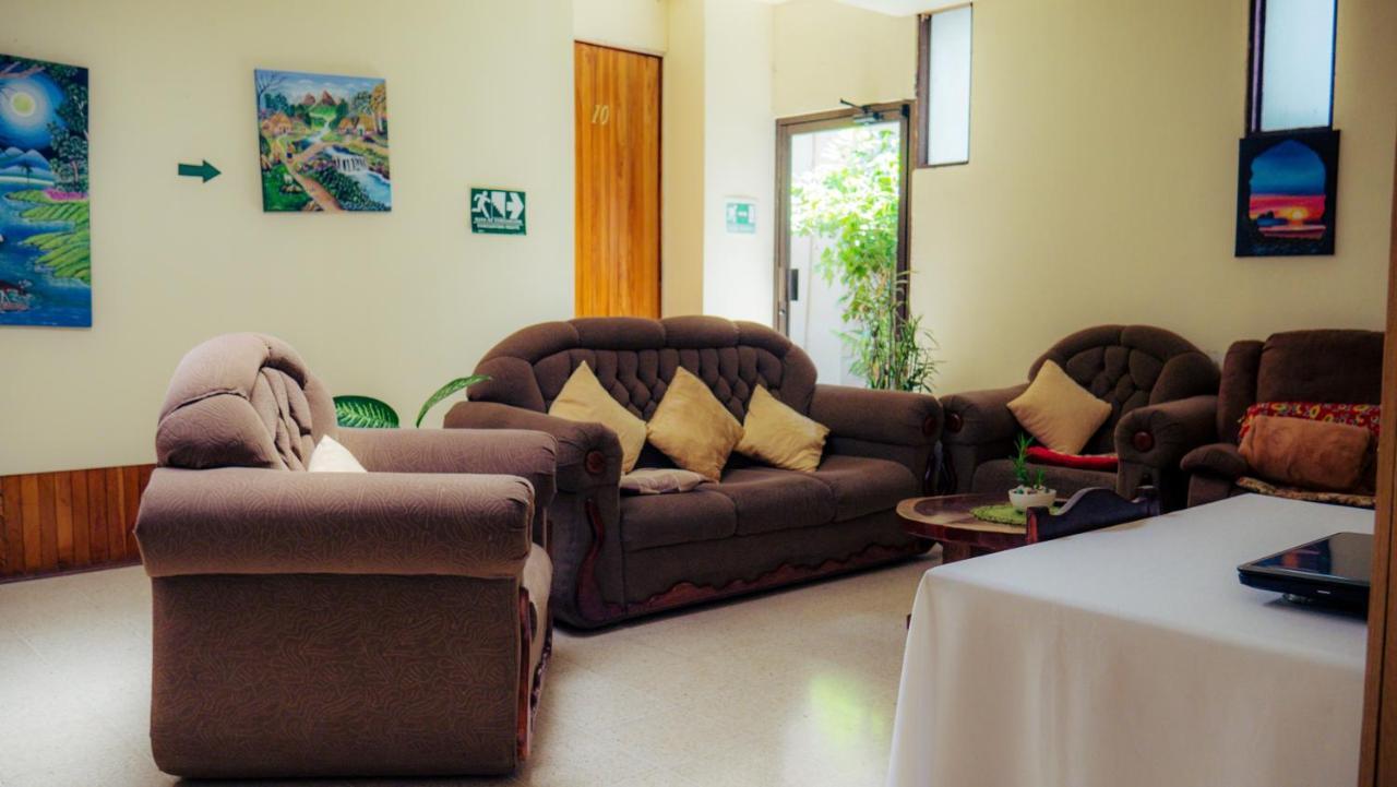 Monte Los Lirios Lodge Монте-Верде Экстерьер фото