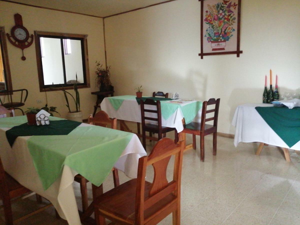 Monte Los Lirios Lodge Монте-Верде Экстерьер фото